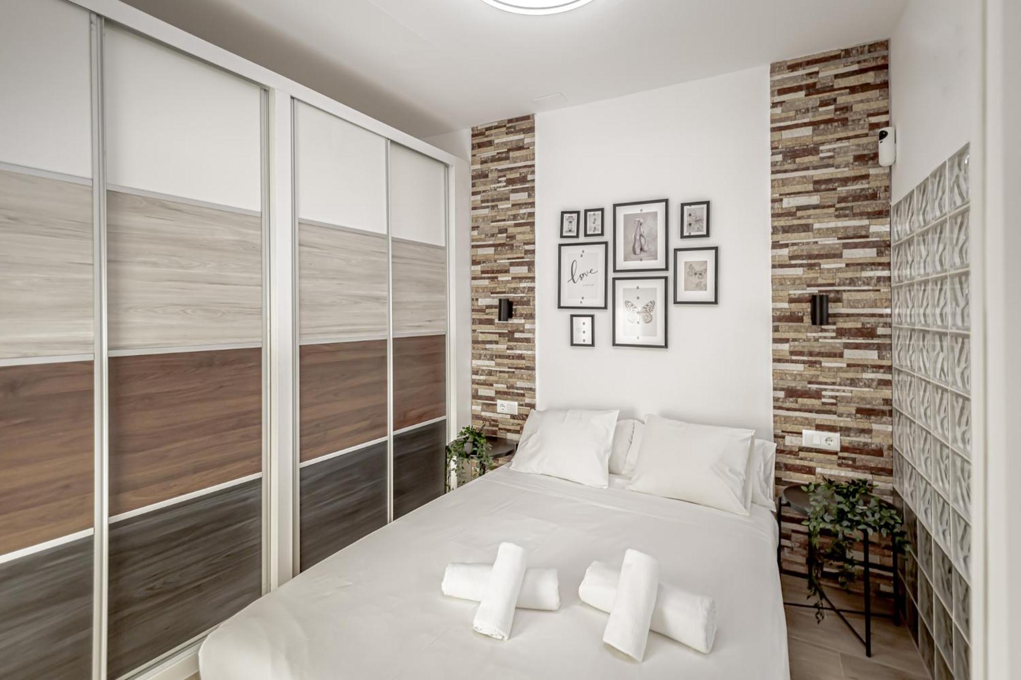 Apartamentos Franco Rodriguez マドリード エクステリア 写真